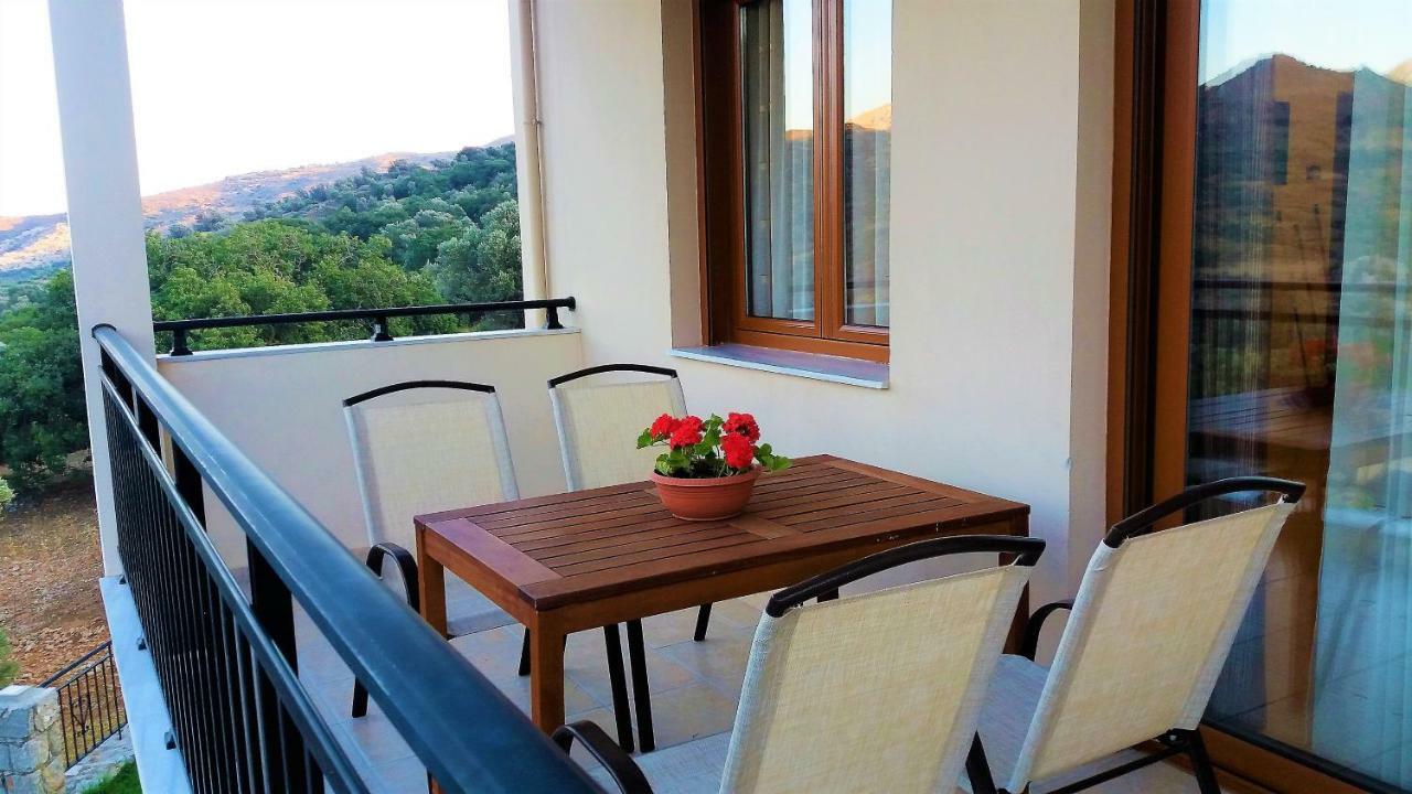 Petrochori Aparthotel Экстерьер фото